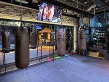 OYGラグジュアリーボクシングジム 銀座 東京の雰囲気（仲間、パートナーと一緒にトレーニングもできます！）