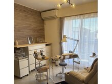 落ち着いたナチュラルな雰囲気のプライベートサロンです