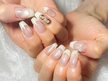 カシェット(Cachette)/マグネットカラー×フレンチ