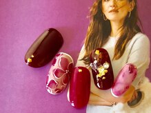 オズ ネイルアンドアイ(OZ NAIL&EYE)/フラワーガーリー