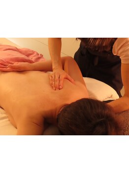 首・肩のつらさを改善したい