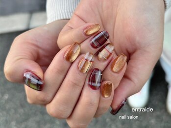 大人のグロッシーチェック