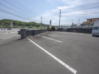 エクラ(eclat)/お客様専用駐車場あり