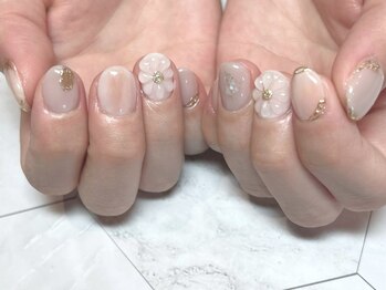 アマネラ(Amanera)/ぷっくりフラワーネイル