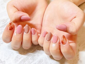 アベニュー(Avenue)/定額アート