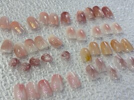 桃ネイル