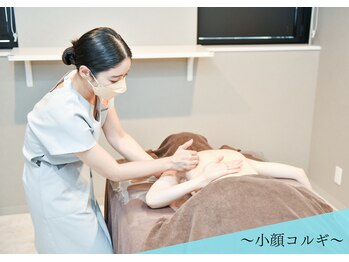 千歳の女神 岡崎店/【小顔コルギ】