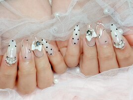ドット　リボン　韓国ネイル