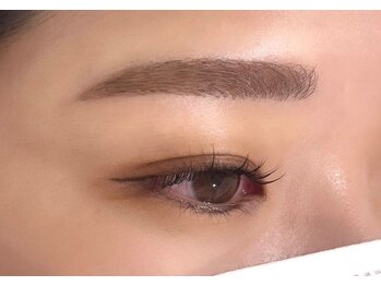 アーチ(arch)/まつ毛パーマ+美眉スタイリング