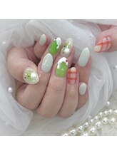 カメリア(Camelia)/クリームソーダネイル