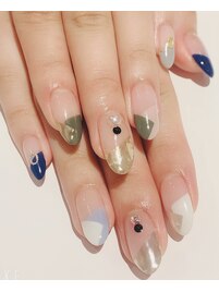 ちぐはぐニュアンスネイル