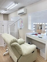 エクシアホワイトニング 小山店/施術空間