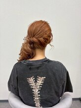 ミカヅキ 赤坂/サイドアップおろしヘアセット