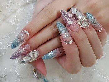 プリンセスネイル(Princess NAIL)の写真/イベントや特別な日にぴったりの派手カワネイルはPrincess NAILにお任せ♪トレンドデザイン多数ご用意あり!