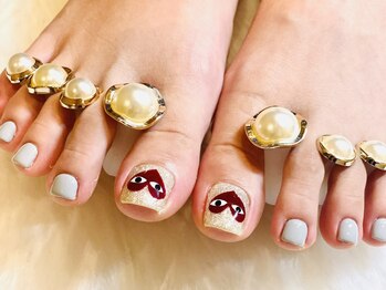 ノーバディ(Nobody)/手描きネイル