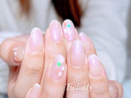 シンプルアートのseasonネイル