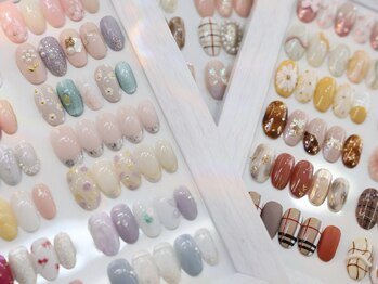 ルルシェ フロム アプリラッシュ(lulushe from Apri Lush)の写真/いつもデザインを迷ってしまうあなたに◎シンプルコースとトレンドコースの2つの定額メニューをご用意☆