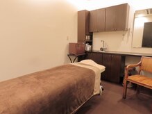 エムスラッシュアヴェダ 自由が丘(M.SLASH AVEDA)/ドア有★完全個室のSPAルーム