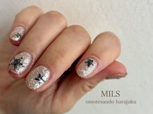 ミルズ オモテサンドウ(MILS omotesando)/フラッシュ（手書きスター）/mei