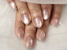 ヘアーアンドネイル ルシア(Hair&Nail Lucia)/新色マグネットネイル！（6番）