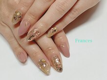 フランセス(Frances)/チェーン