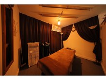 もみ吉 布施本店の雰囲気（半個室と完全個室のお部屋をご用意しております。）