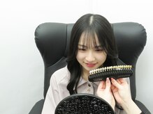 ホワイトニングバー 福島店/◇ケア前の歯のお色をチェック！