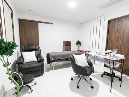 Vanilleパラジェル/フィルイン/フェイシャル/メイク【ヴァニーユ】【3/1OPEN(予定)】の写真