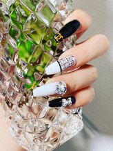 コロミネイル(colome nail)/《ネイルデザイン》