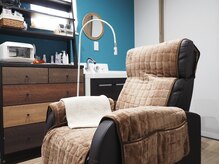 ピージーエイト(PG8)の雰囲気（完全個室のプライベート空間☆リクライニングチェア完備）