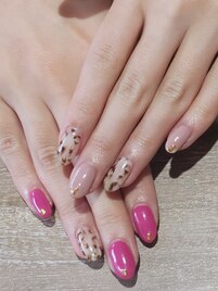 ヒョウ柄ネイル