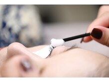 アイリー(i’rry)/ふわふわ泡でアイシャンプー