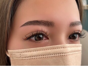 アジュメル(Ajumel)の写真/メンズにも◎【ハリウッドブロウリフト¥5500/美眉スタイリング¥4500】垢抜け&おしゃフワ眉で印象ＵＰ♪