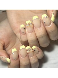 リボンフレンチネイル　by.ayaho