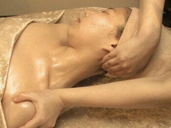 サロン リフレッシュ(salon Re:Fresh)の写真/首肩こり・腰痛解消！仕事や家事・育児での疲れを解消致します◎毎日頑張る自分にご褒美を…♪