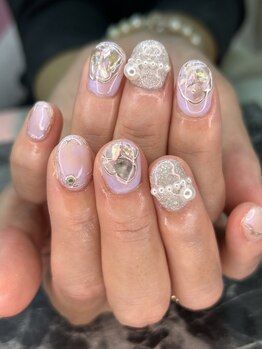 手描きアートが得意なサロン