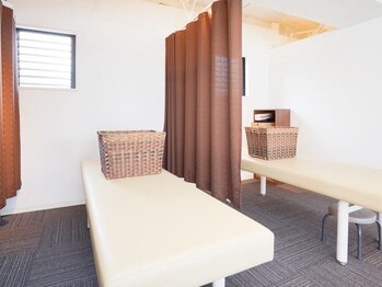 新長田はなまえ整骨院/全ブース個室のプライベート空間