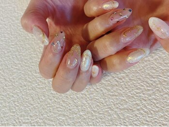 モグネイル(Mogunail)/アクセサリーネイル/やり放題