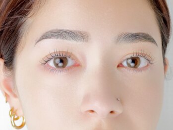 プレシア(Presia)/眉毛WAXまつ毛パーマ/30代40代50