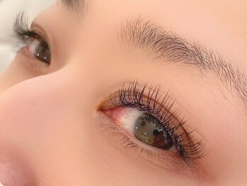 イリゼ 飯塚店Plus(iris’ee)の写真/まつエクの常識を覆す!最長持続LEDエクステ登場★瞼のトラブルにお悩みの方も◎なマツエク+¥1500で施術OK♪