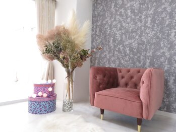 キカ(kika)/待合席