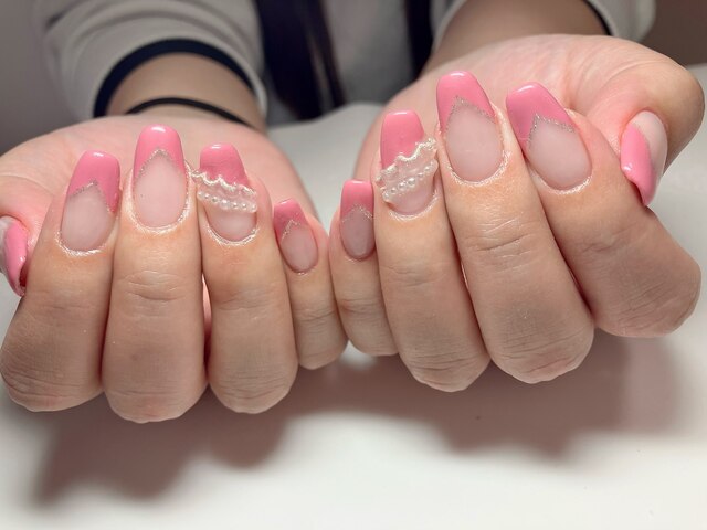 Nail salon pink