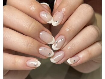 ニアウネイル(niau nail.)/フレンチネイル