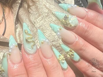 ブラン(Blanc)/夏ネイル