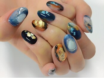 フォンテーヌブロー 野々市店(Fontaine Brow)/付け放題フリーデザインネイル