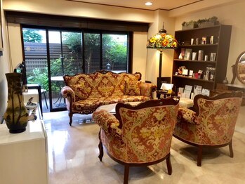 ラポーリア 白金台/待合室