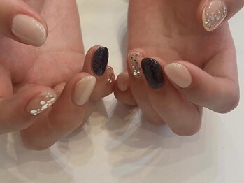 アイネイルズ 天神今泉店(I-nails)/【kanako.m】キラキラモード