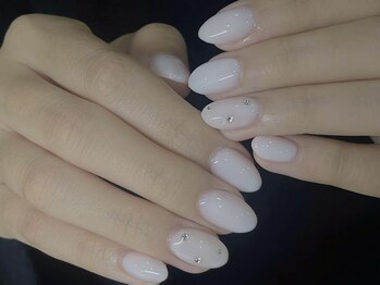 ネイルズバー 新宿店(Nails Bar)/ホワイトミルクネイル