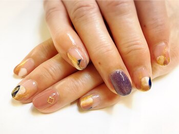 ナチュラルニュアンスネイル