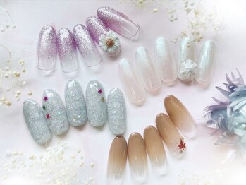 ネイルサロン キュラソー(Curacao)の写真/名駅22時まで営業★ケア込【フリーARTシンプル¥7800/シンプル定額¥5800~】大人女子も大満足の上品アート♪